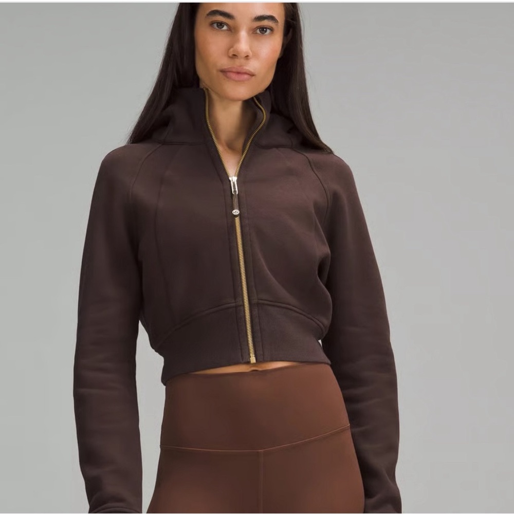 Full-Zip Crop Hoodie
Espresso
